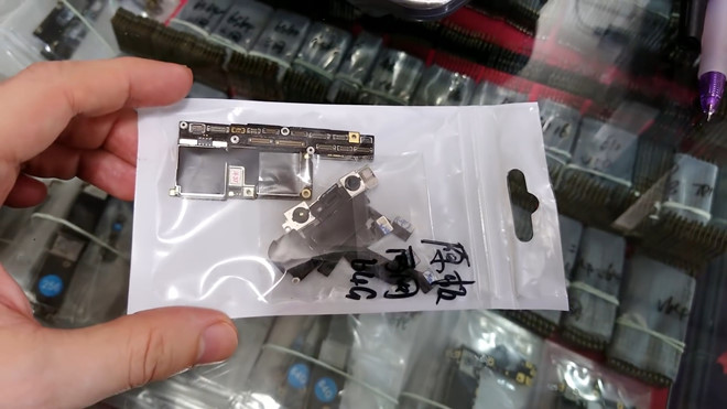 iPhone X dựng giá hơn 10 triệu đã được tạo ra như thế này iPhone X dựng giá hơn 10 triệu đã được tạo ra như thế này