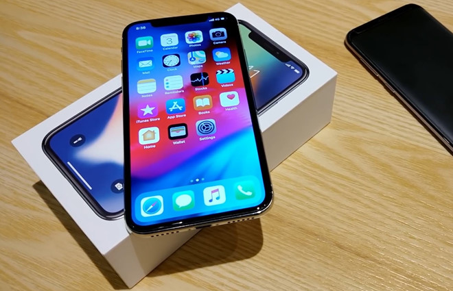 iPhone X dựng giá hơn 10 triệu đã được tạo ra như thế này iPhone X dựng giá hơn 10 triệu đã được tạo ra như thế này
