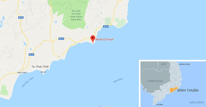Núi cát trái phép cao 10 m có thể xóa sổ thắng cảnh bãi đá 7 màu Núi cát trái phép cao 10 m có thể xóa sổ thắng cảnh bãi đá 7 màu