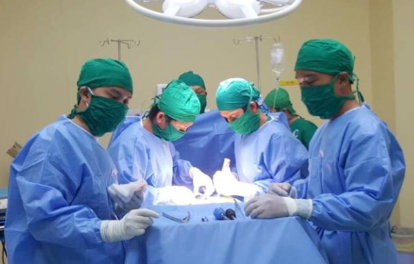 Thai phụ không thân nhân được bác sĩ cứu trong đêm giao thừa Thai phụ không thân nhân được bác sĩ cứu trong đêm giao thừa