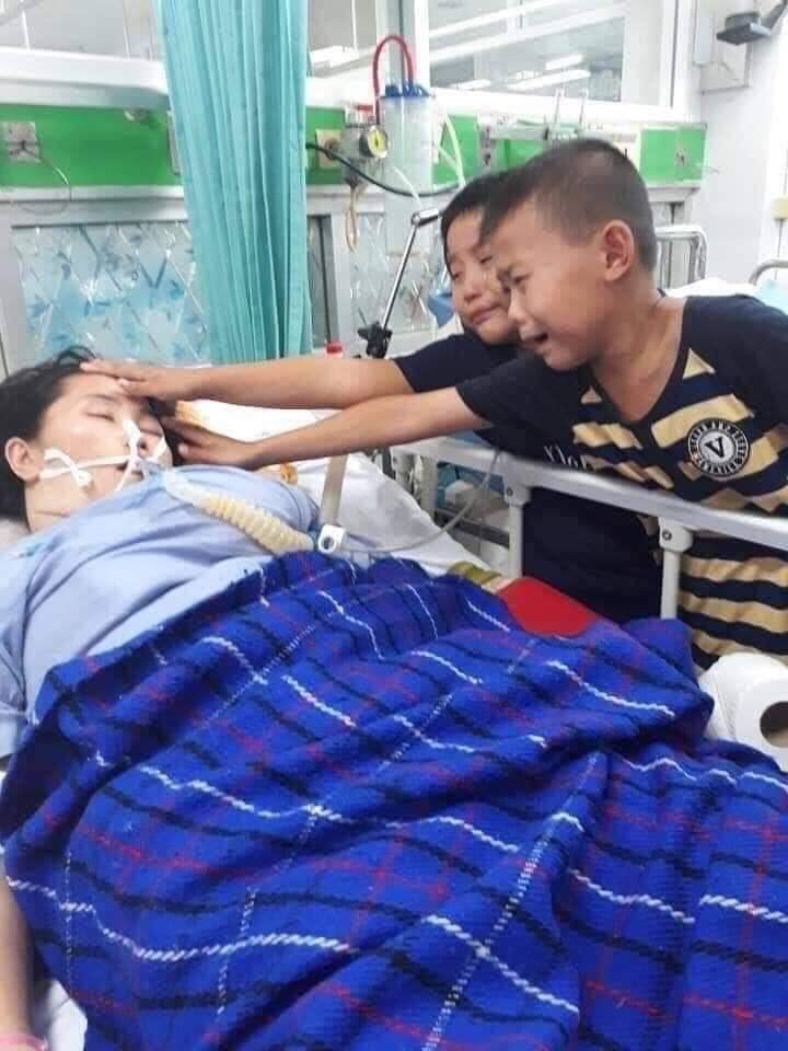 Bức ảnh 3 mẹ con trong phòng bệnh gây ám ảnh cả cộng đồng mạng, thu về hơn 13 nghìn lượt like trong 1 tiếng