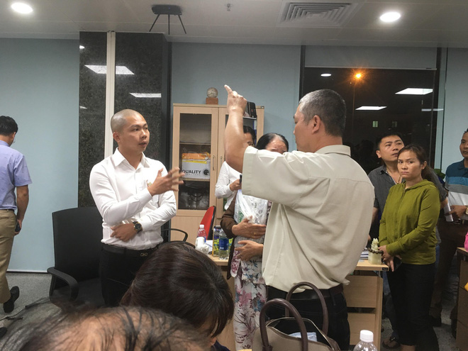 Vụ bao vây công ty bất động sản đòi sổ đỏ: Người dân kiến nghị cấm xuất cảnh lãnh đạo công ty Hoàng Nhất Nam