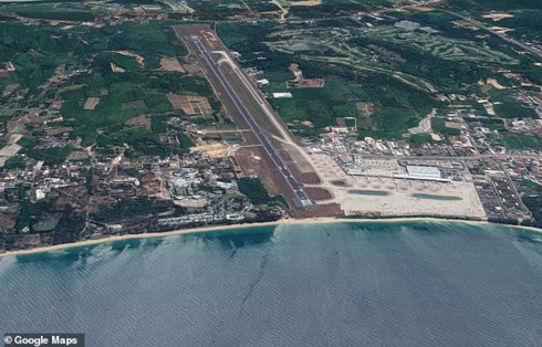 Có thể bị tử hình nếu cố chụp ảnh chạm máy bay tại bãi biển Thái Lan Có thể bị tử hình nếu cố chụp ảnh chạm máy bay tại bãi biển Thái Lan