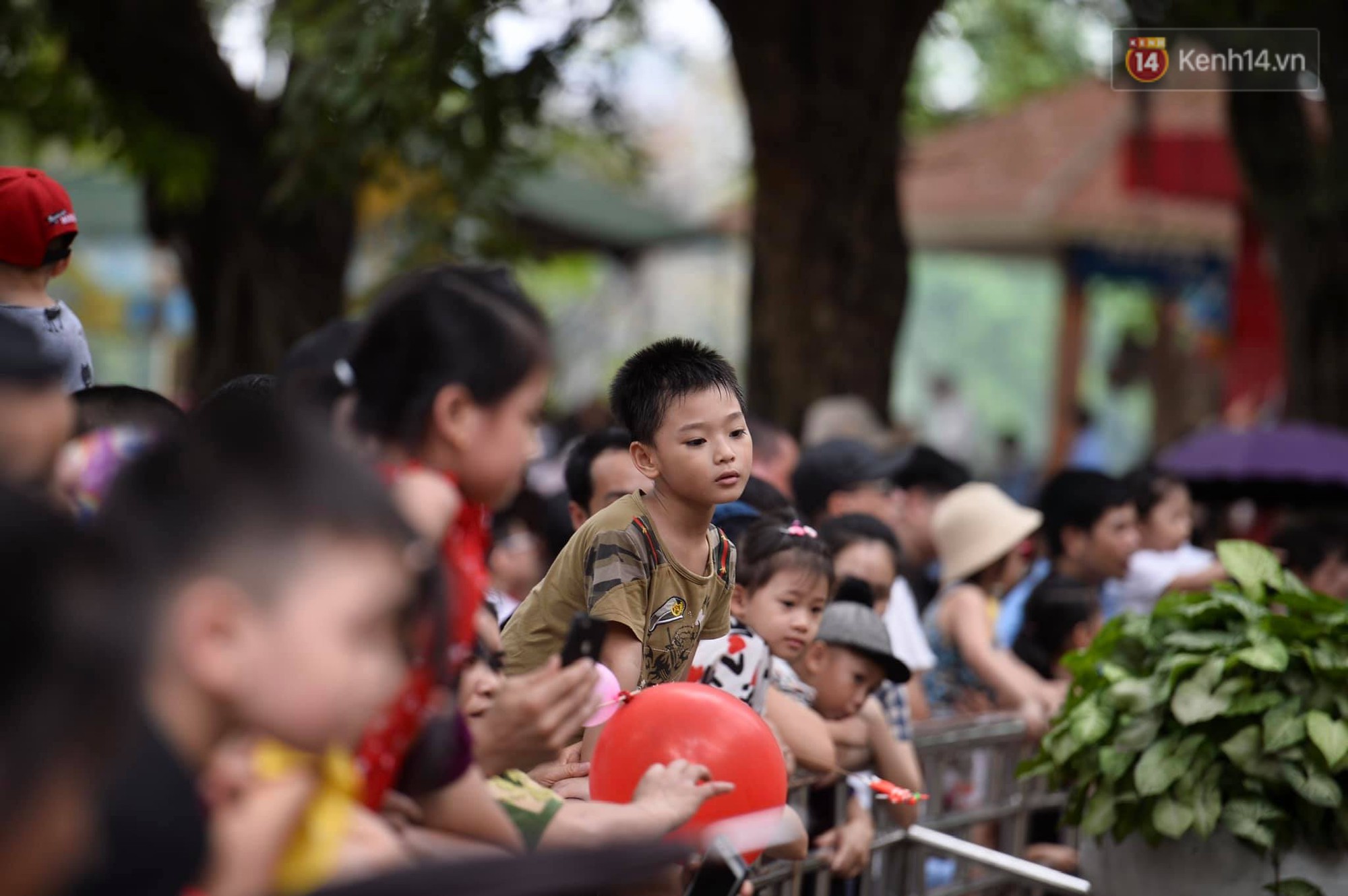 Khu vui chơi, trung tâm thương mại, rạp phim ở Thủ đô đông đúc trong ngày đầu nghỉ lễ - 2