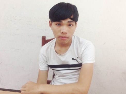'Đại ca giang hồ' 17 tuổi phát mã tấu cho đàn em chém người - ảnh 1