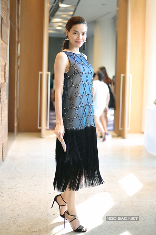 ho-ngoc-ha-sang-chanh-di-su-kien-1