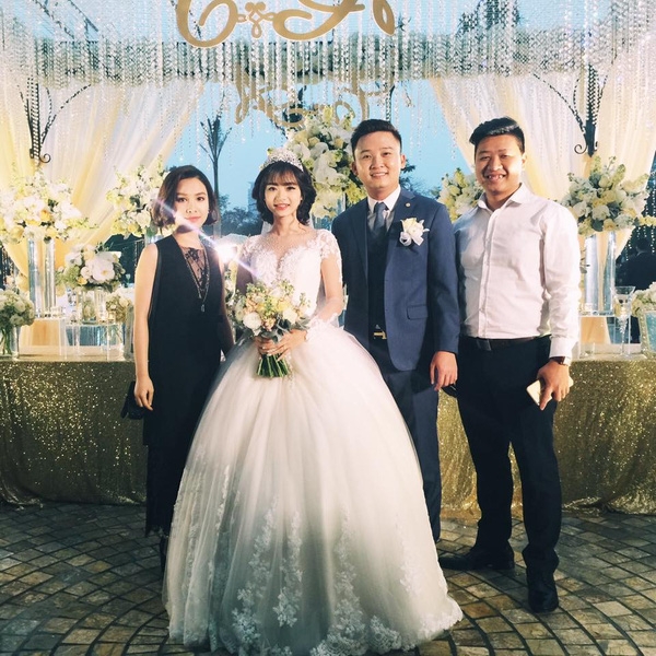 đám cưới bạc tỷ