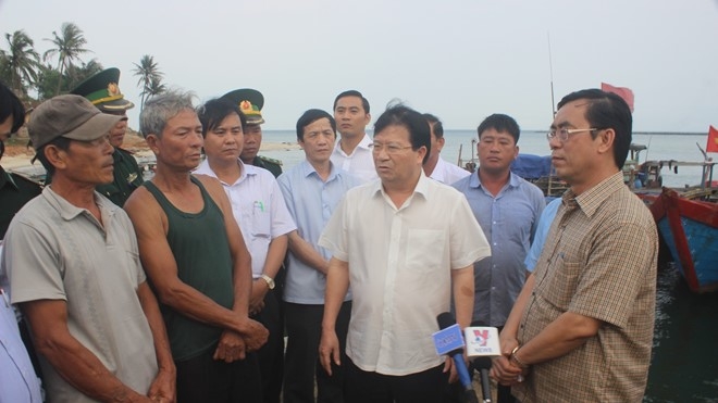 Thu mua toan bo hai san danh bat xa bo cua nguoi dan hinh anh 3