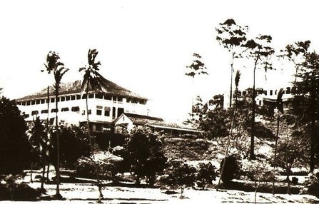 Bệnh viện đầy “hồn ma không đầu” nổi tiếng ở Singapore - 2