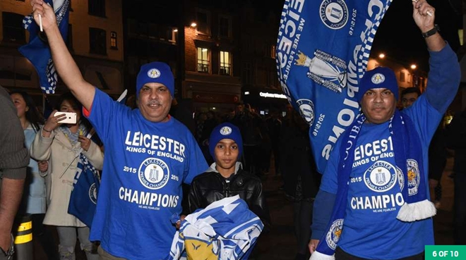 Fan Leicester trang dem an mung chien thang hinh anh 16