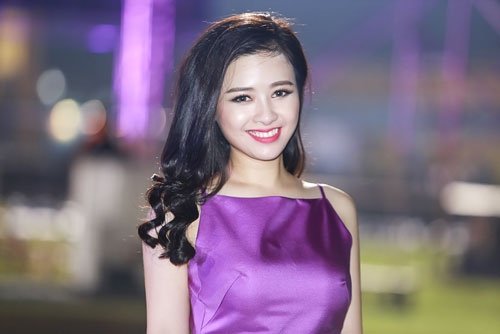 Angela Phương Trinh, Mai Ngô, Dương Hoàng yến