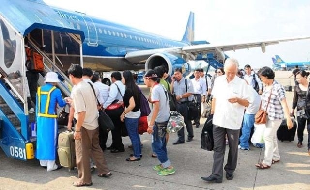 Vi sao duoc thoai mai mang chat long len may bay tu 1/5? hinh anh 2