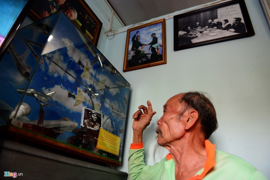 Lao nong anh hung tung ban roi 7 may bay My hinh anh 17