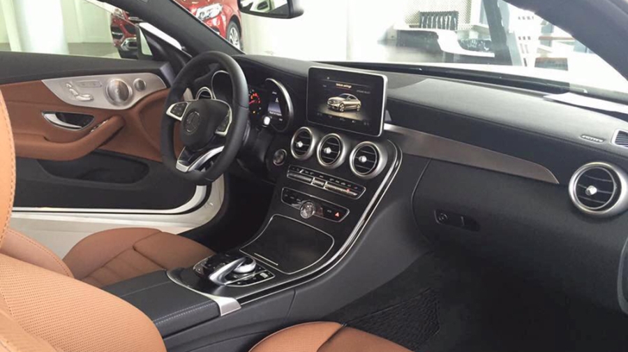C300-Coupe (2).jpg