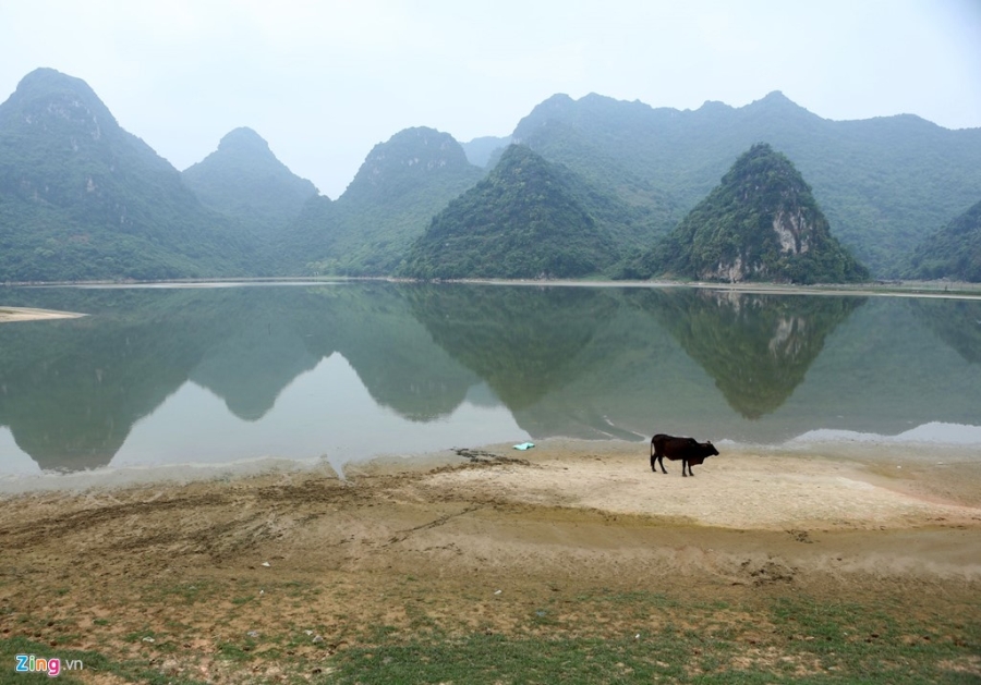 Vinh Ha Long thu nho o ngoai thanh Ha Noi hinh anh 3