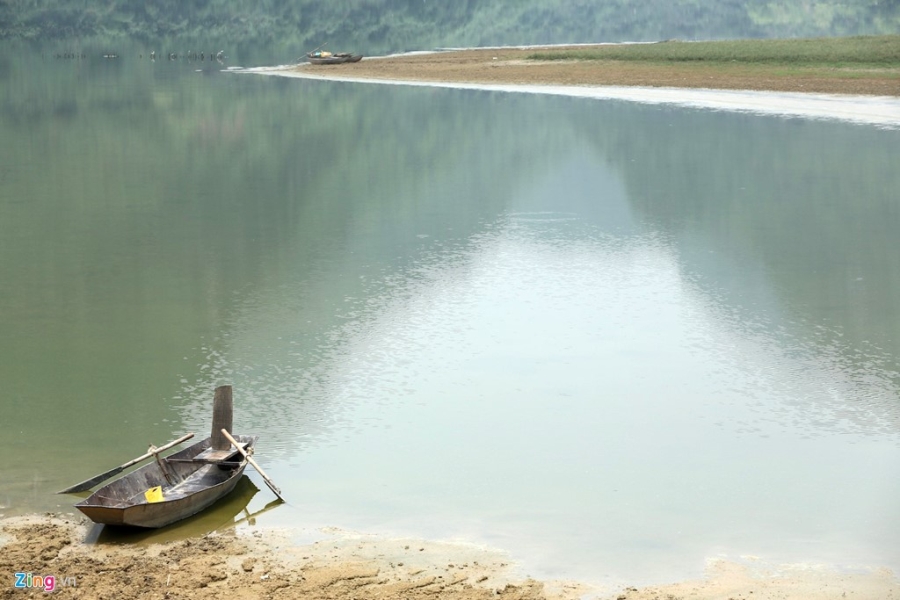 Vinh Ha Long thu nho o ngoai thanh Ha Noi hinh anh 12