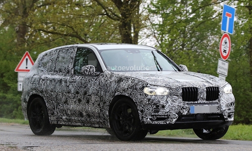bmw-x3-2017-doi-thu-cua-glc-lo-dien-4
