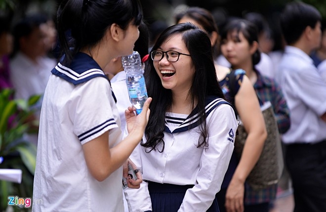 Thi sinh tu tin lam bai thi Danh gia nang luc hinh anh 4