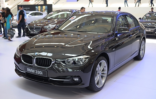 dan-xe-sang-va-sieu-sang-tai-bmw-world-viet-nam-2016-2