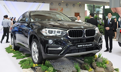 dan-xe-sang-va-sieu-sang-tai-bmw-world-viet-nam-2016-9