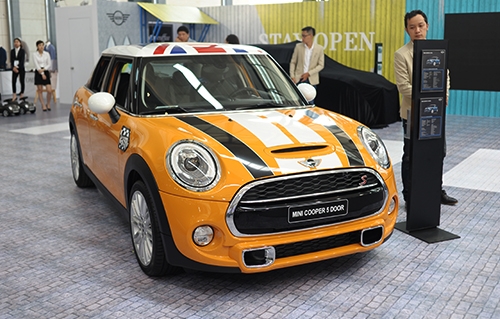 dan-xe-sang-va-sieu-sang-tai-bmw-world-viet-nam-2016-9