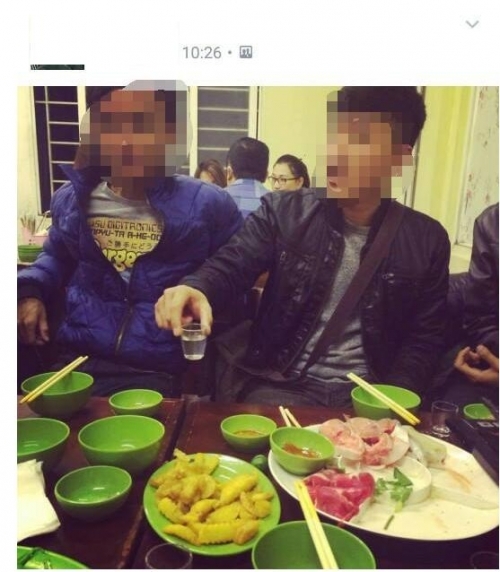 Bộ mặt mạt hạng của ông bố phố cổ giả nghèo khổ qua lời kể của bạn - Ảnh 1