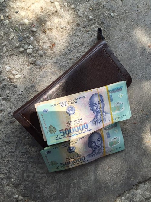 Lượm hơn 75 triệu đồng ngay trung tâm Sài Gòn, tìm người mất trả lại - ảnh 2