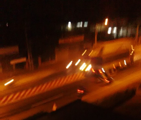 Phát hiện có CSGT, nhóm thanh niên tản ra để vào hẻm