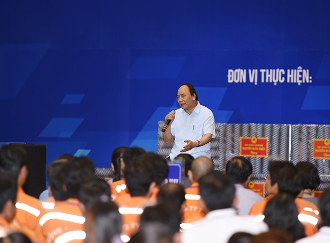 Mot thang cua Thu tuong Nguyen Xuan Phuc qua nhung con so hinh anh 2