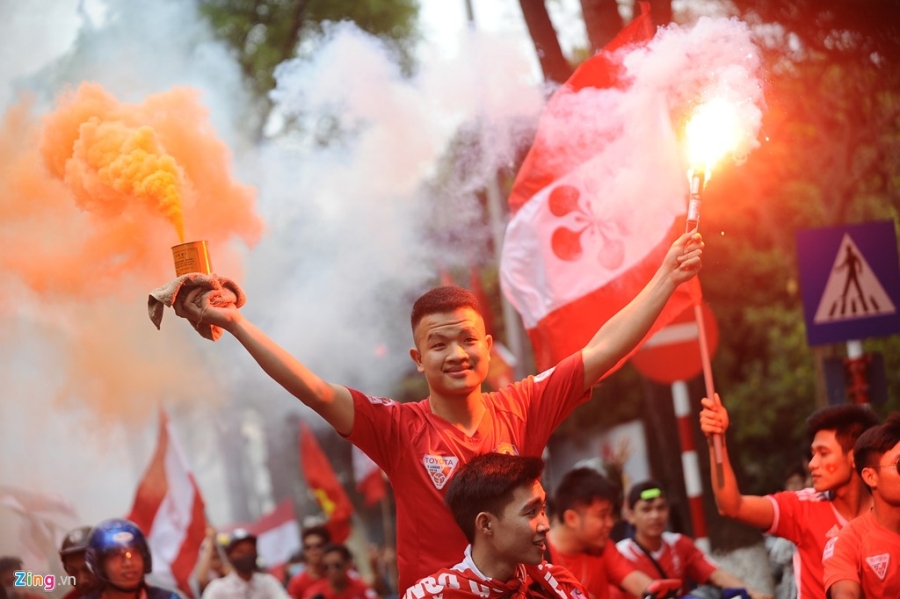 CDV Hai Phong dot phao sang 'bien Hang Day thanh San Siro' hinh anh 9