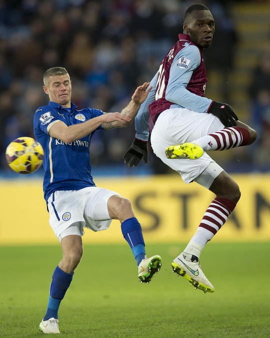  Konchesky trong màu áo Leicester, Fulham và QPR 