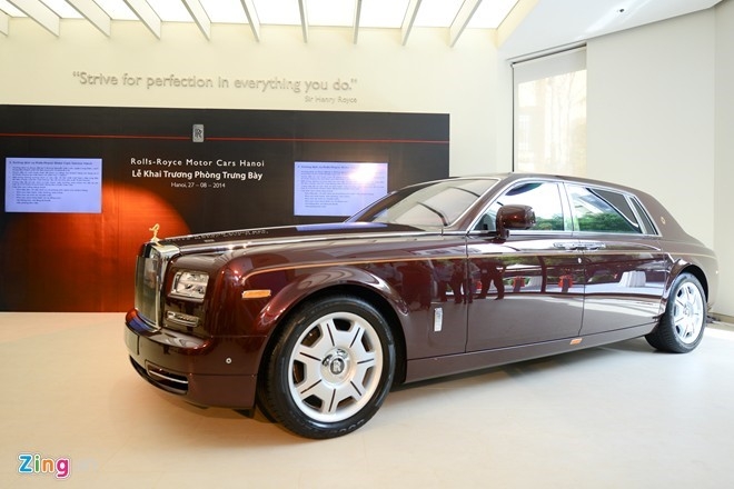 Nhung chiec Rolls-Royce co gia ban ky luc o Viet Nam hinh anh 1