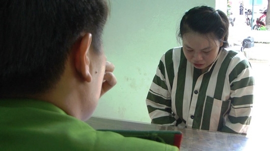  Trần Đặng Thị Bích Trâm tại cơ quan công an 