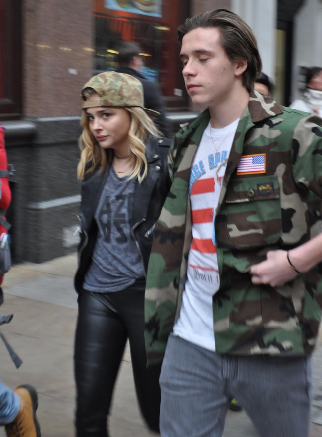 Chloe Grace Moretz chính thức xác nhận hẹn hò Brooklyn Beckham - Ảnh 3.