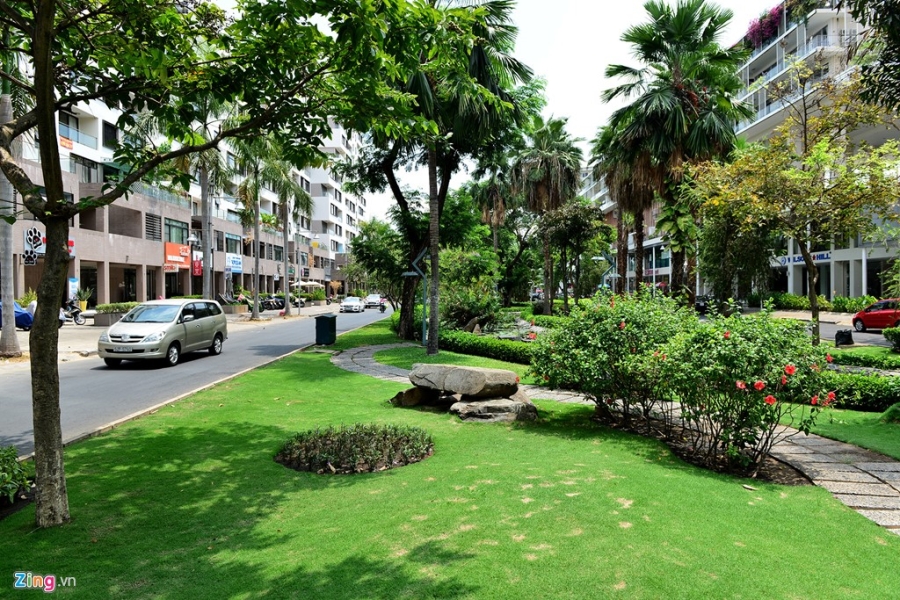 Nen he pho di bo Phu My Hung van ben dep sau 10 nam hinh anh 16