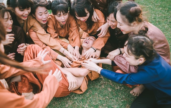 Anh ky yeu 'Cho toi xin mot ve di tuoi tho' cua teen xu Nghe hinh anh 5