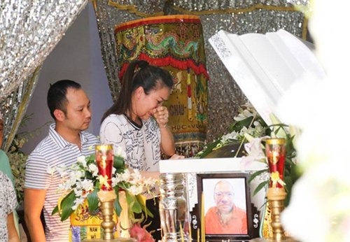 hong ngoc day dut vi khong duoc nhin mat bo lan cuoi hinh anh 2