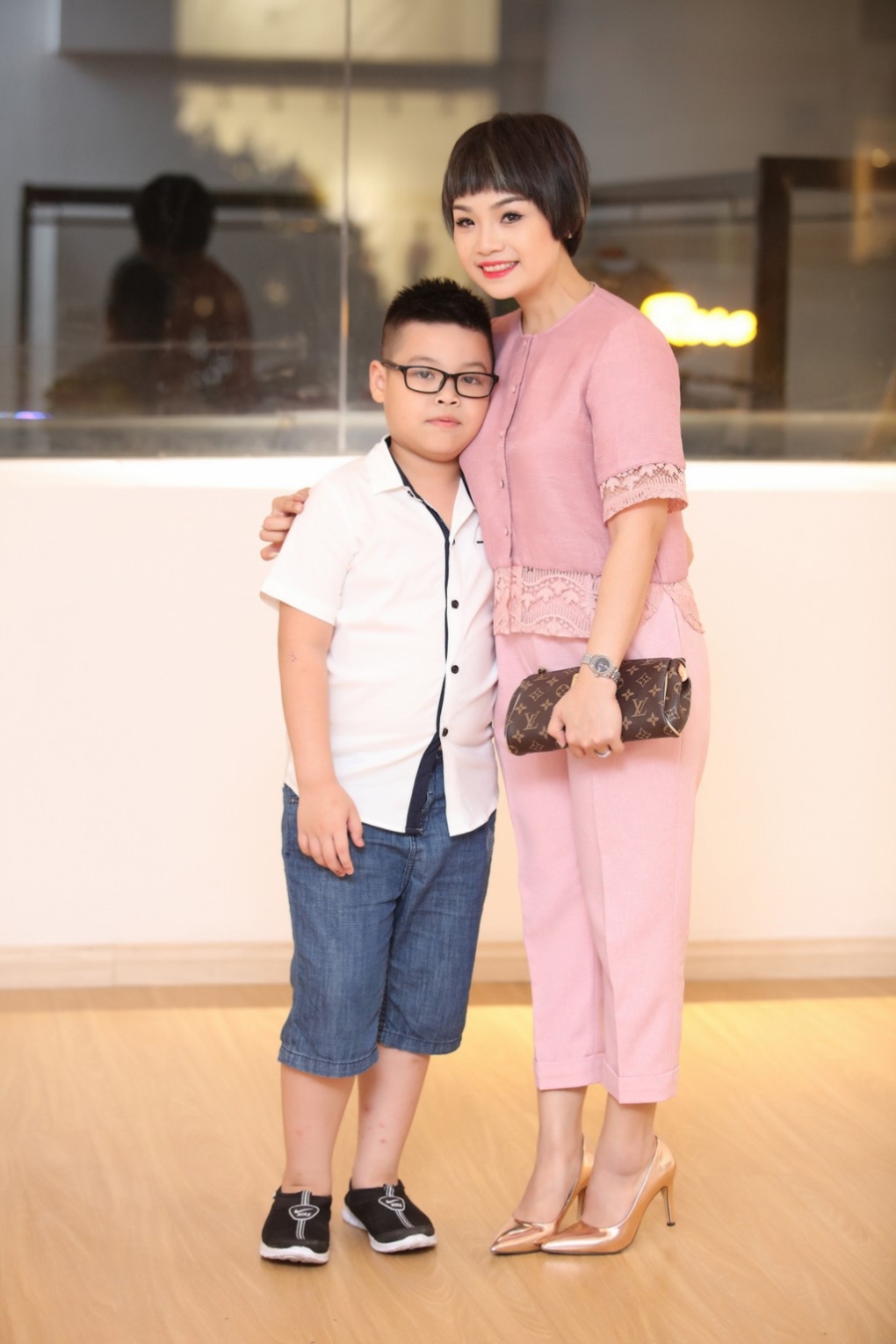 Huyen My deo phu kien 3 ty dong di su kien hinh anh 11