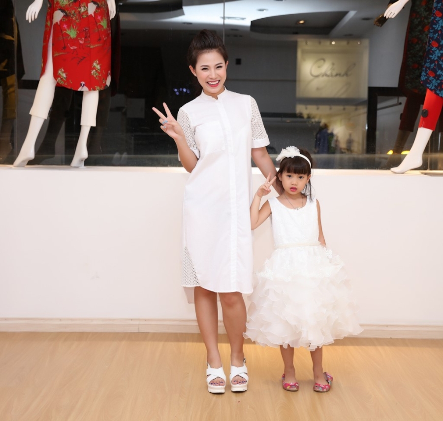 Huyen My deo phu kien 3 ty dong di su kien hinh anh 12