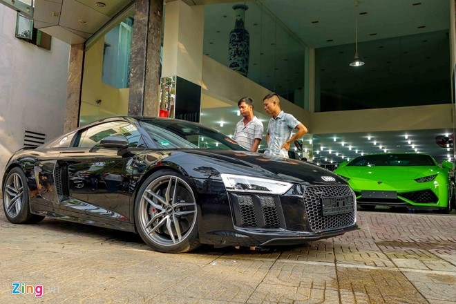 Sieu xe Audi R8 V10 Plus thu 2 manh 601 ma luc ve Viet Nam hinh anh 13