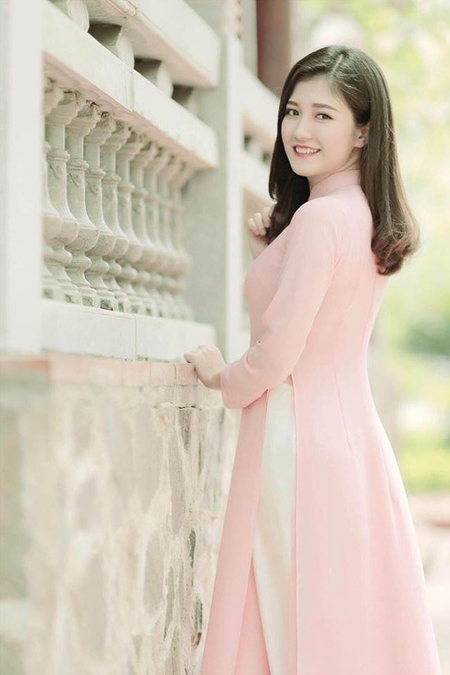 Linh Chi chia sẻ, cô mong muốn có một cuộc sống bình thường nhưng không tầm thường. 
