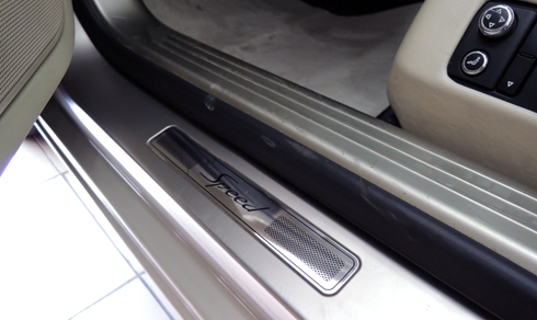 bentley-continental-speed-rao-ban-3-8-ty-dong-7
