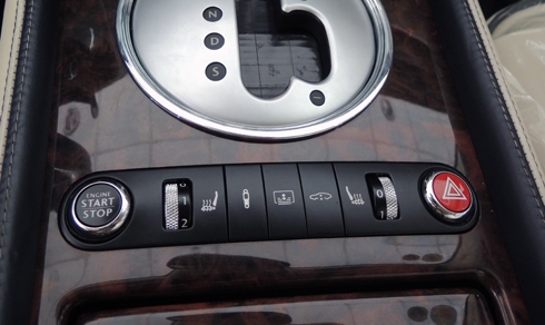 bentley-continental-speed-rao-ban-3-8-ty-dong-9