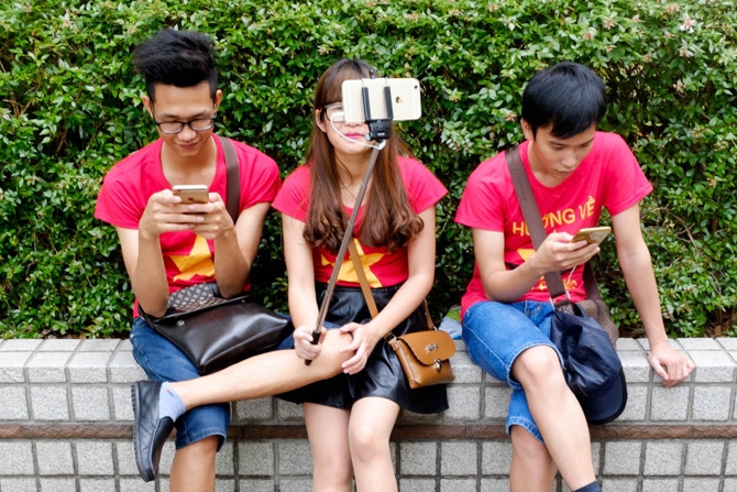 Đã từng có thời những mẫu đầu bảng Android có chất lượng kém hơn hẳn iPhone. Những ngày tháng đó qua đã lâu, nhưng tại sao Apple vẫn bán được iPhone ở mức giá cao?