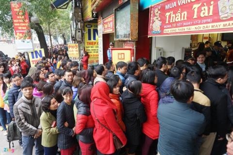 nguyen thong doc nhnn: can trong khi vay 500 tan vang cua dan! hinh anh 1