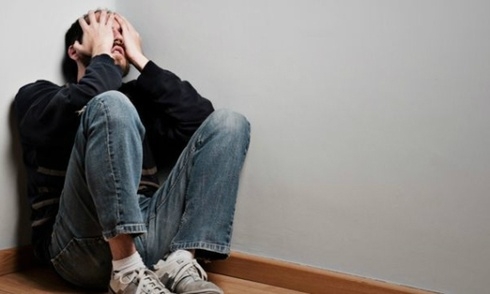 Bạn gái tôi có nhu cầu chăn gối quá mạnh