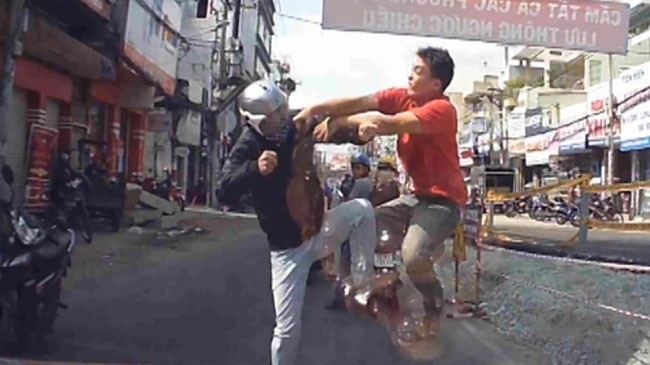 'Bay gio, ra duong nhin khong phai la nhuc' hinh anh 1