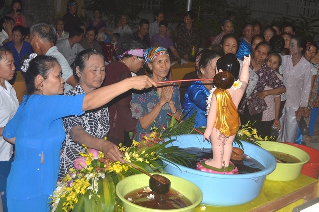 tai sao phai tam phat trong ngay phat dan sinh? - 4