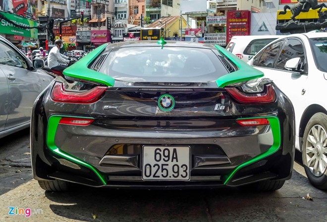 BMW i8 la mat hon 6 ty cua dai gia Ca Mau hinh anh 2