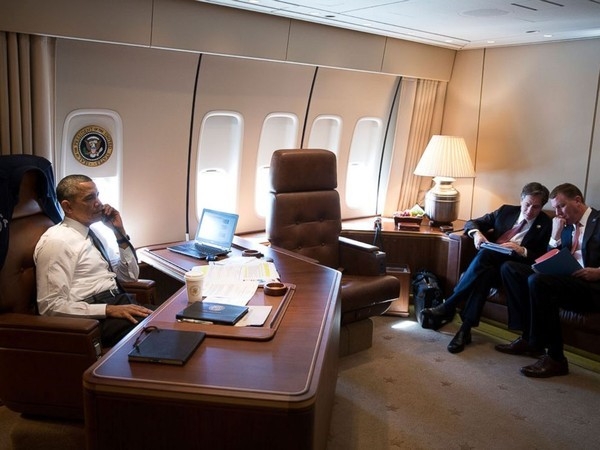 Doan thap tung hung hau cua Tong thong Obama hinh anh 4